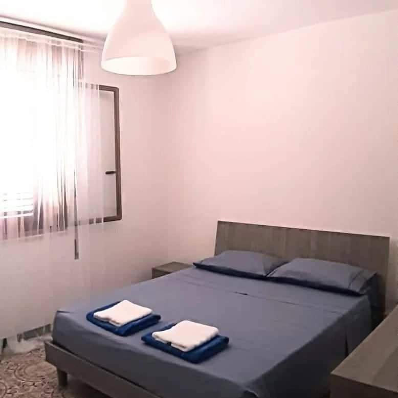 Ad Un Passo Dal Mare Villa Petrosino Kültér fotó